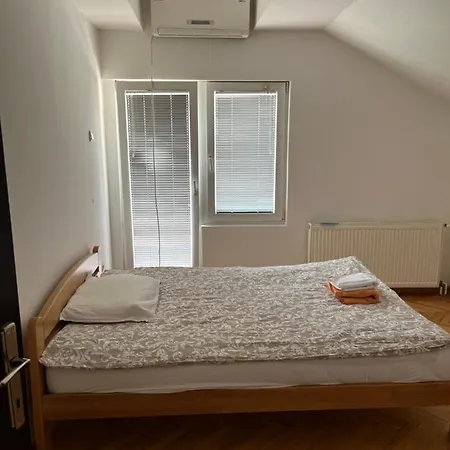 Hotel 中华楼 - Belgrade